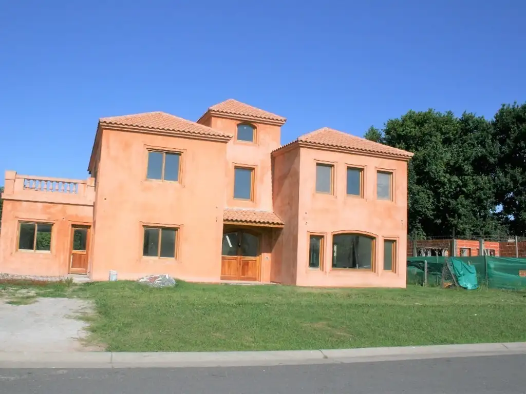 Casa En Venta Haras Santa Maria Los Robles