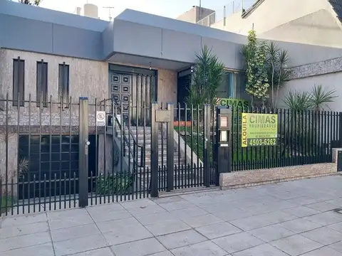 ÚNICO PH 3 AMB.+ DEPENDENCIA + GARAGE + JARDÍN + TERRAZA - Foto 0
