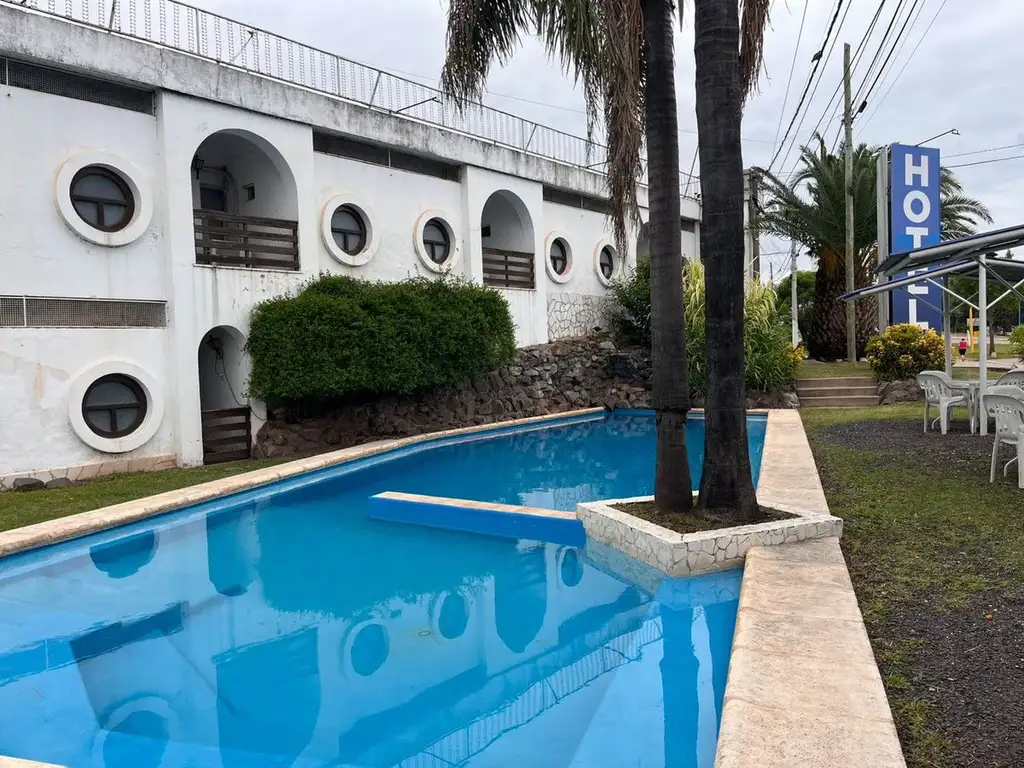 Se vende Hotel en Embalse de Calamuchita