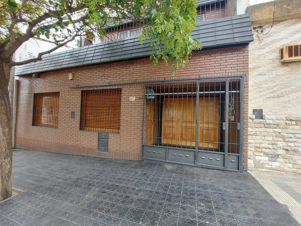 Casa 4 dorm. APPTO BANCOR - Alto General Paz