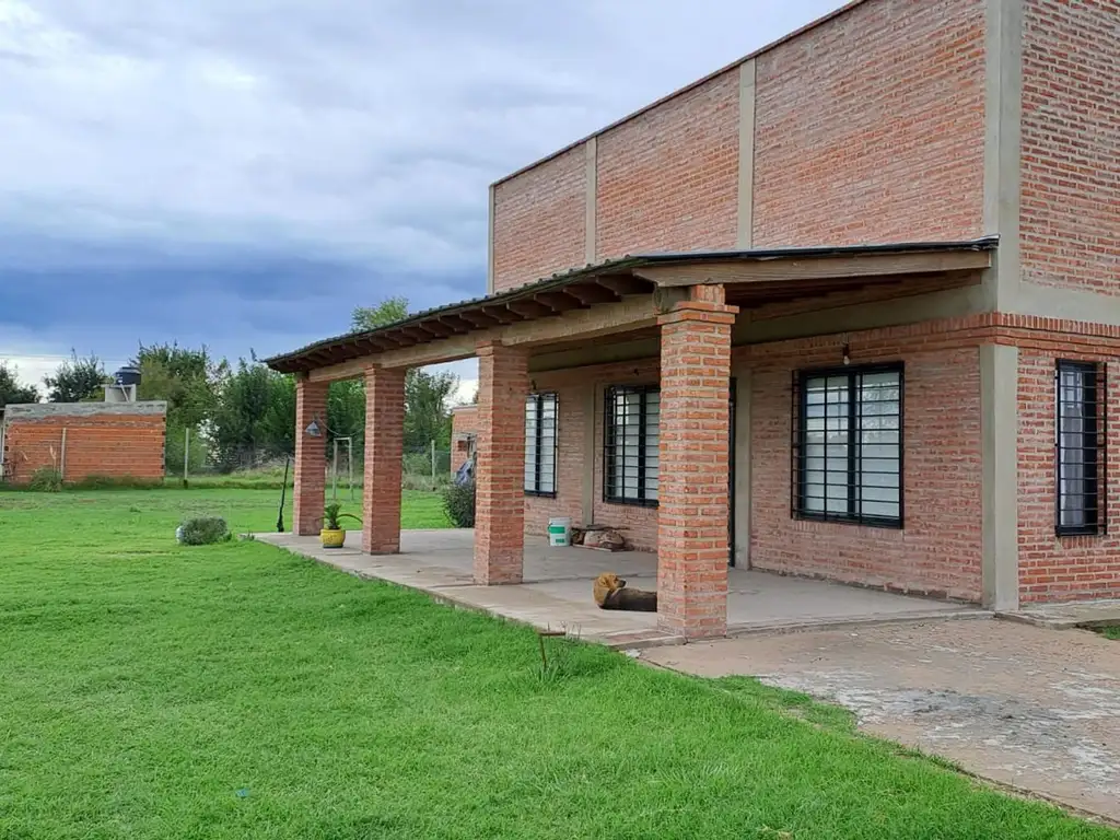 Venta Casa 3 amb sobre lote 1034 m²