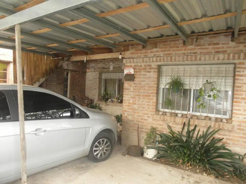 Casa en Venta en City Bell [Cod: 7253-98]