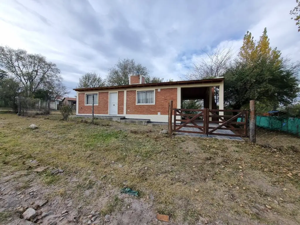 CASA A LA VENTA EN POTRERO DE LOS FUNES