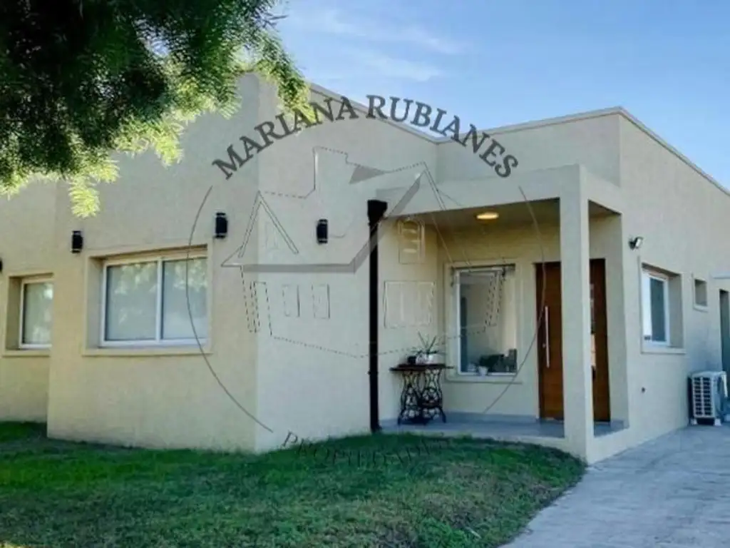 Casa en Alquiler Pilar del Este Barrio San Ramón