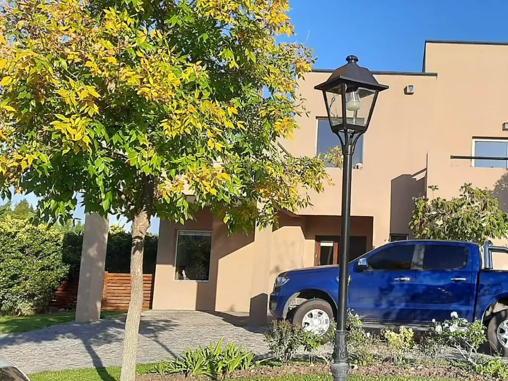 Casa  en Venta ubicado en San Francisco, Villanueva, Tigre