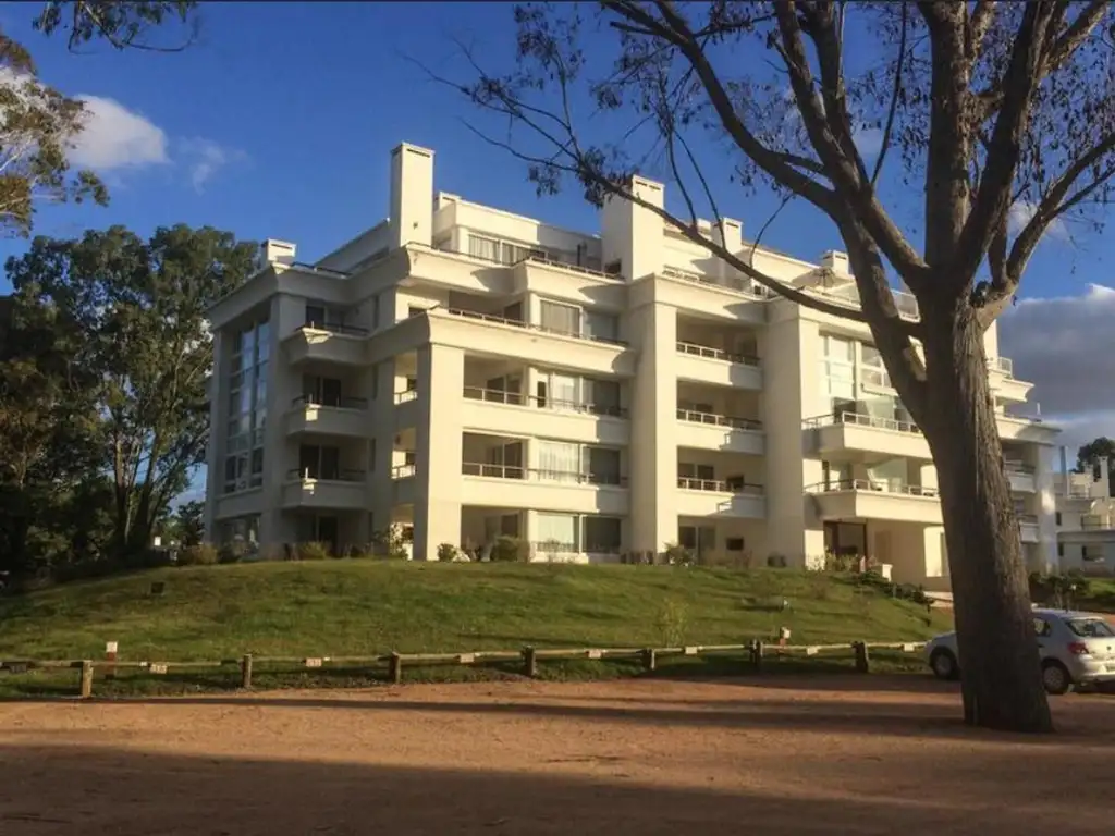 Venta Departamento 2 Ambientes- Green Park. Punta del Este