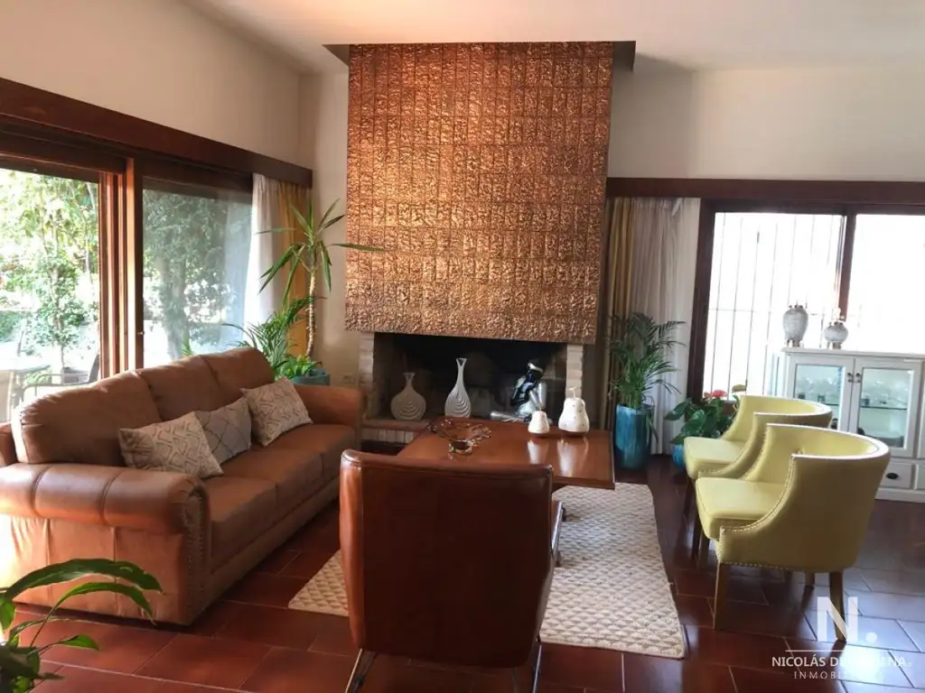 Casa en venta de 4 dormitorios.