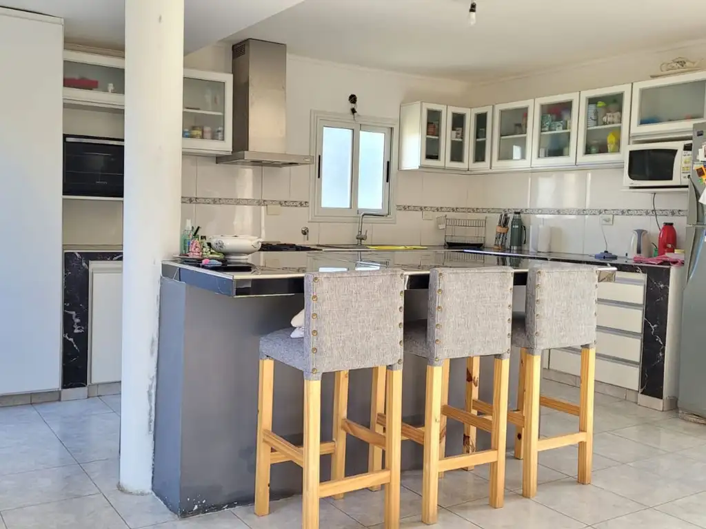 Casa de 3 dormitorios moderna en venta