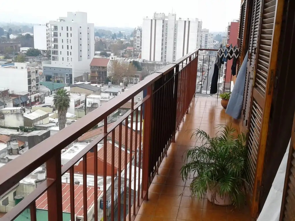 VENTA  DEPARTAMENTO TRES AMBIENTES EN WILDE CENTRO APTO CRED