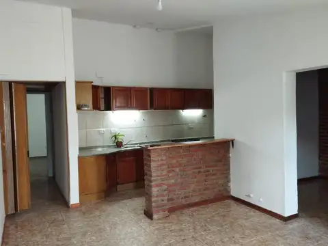 CASA EN VENTA, BARRIO VICOR – 3 DORMITORIOS – APPTO BANCOR