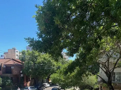 2 AMBINETES AL FRENTE CON BALCON A DOS CUADRAS SUBTE