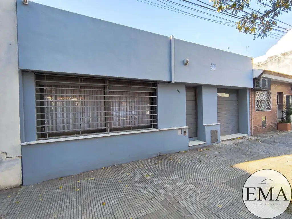 Casa en venta de 2 dormitorios c/ cochera en Abasto