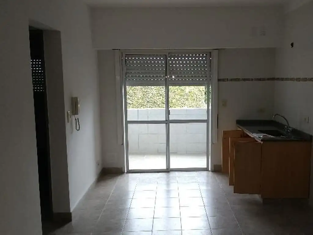 QUILMES OESTE 12 DEPARTAMENTOS  DE 2 AMBIENTES  A LA VENTA  APTOS PARA CREDITO