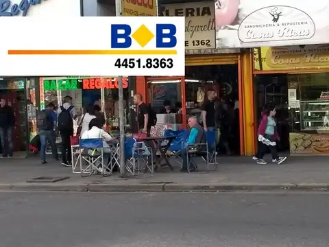 Excelente Ubicación - Galeria Comercial - Apto Oficina Profesional / Depósito - Foto 0
