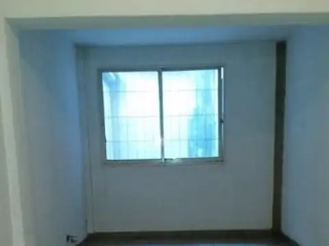 Oficina en Alquiler - $ 100.000