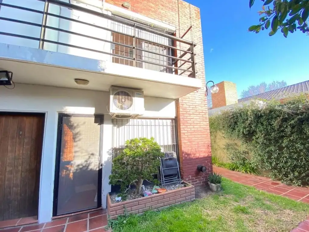 VENTA CASA EN QUILMES TIPO DUPLEX