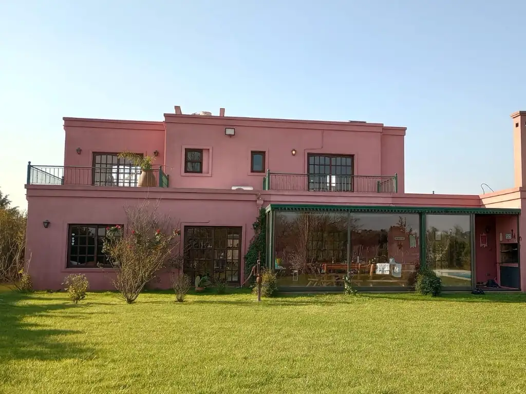 Casa en  Venta Haras Santa María