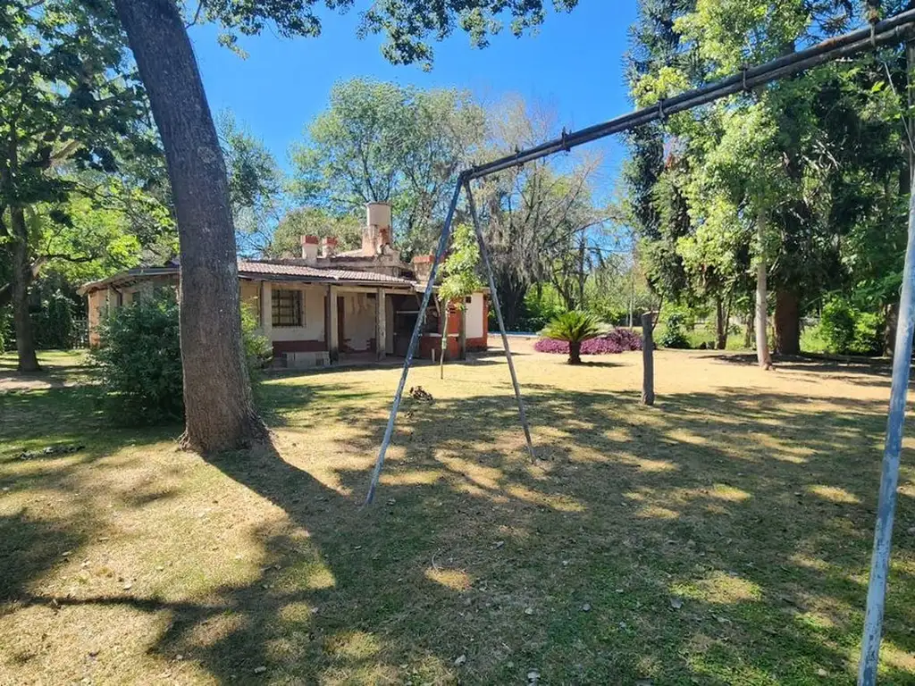 VENTA CASA DE DOS DORMITORIOS EN OLIVEROS