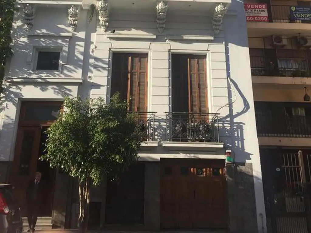 Edificio Antiguo de Gran Categoría - Barracas