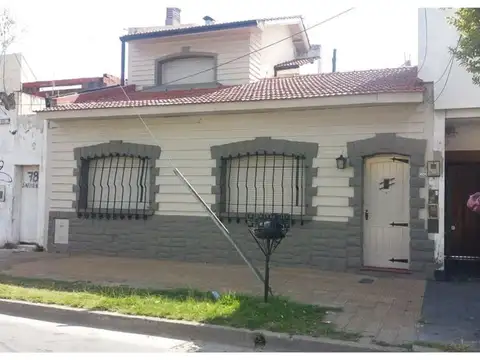 CASA 3 AMB CON QUINCHO Y PARRILLA, OPORTUNIDAD 