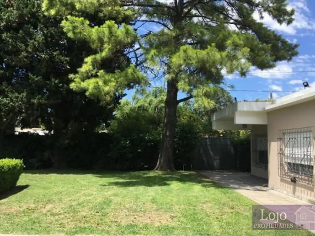 Casa en Venta en Castelar Sur - 4 ambientes