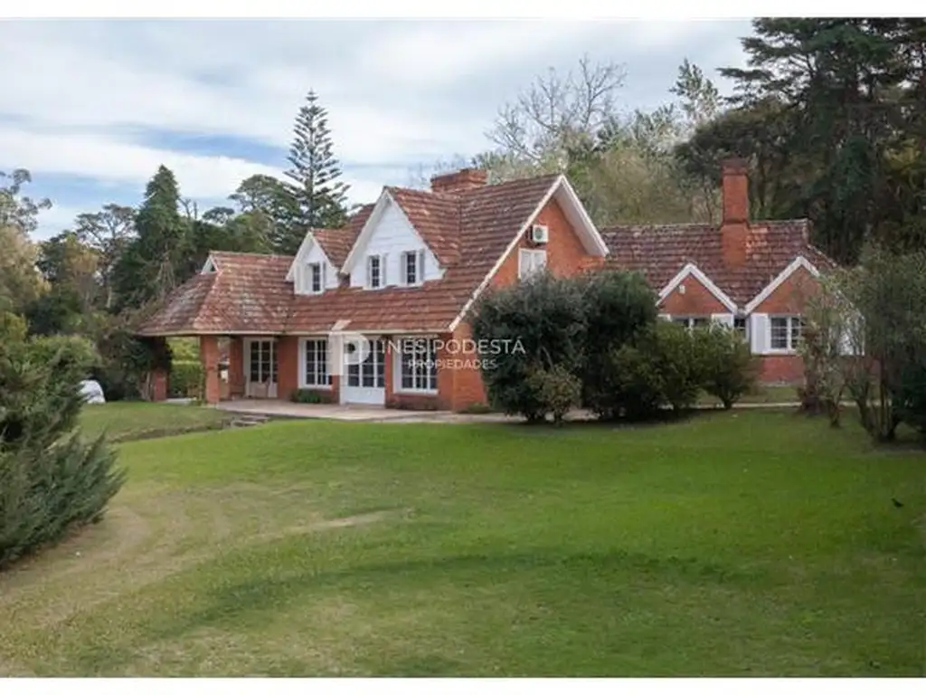 CASAS - CASA - PARQUE DEL GOLF, PUNTA DEL ESTE