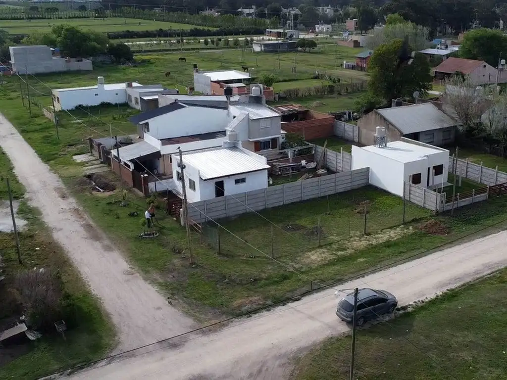 Venta, lote  Santa Elena 195 mts sobre esquina.