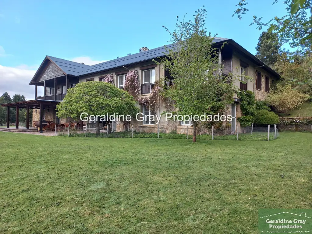 Casa en venta de 8 dormitorios en Chapelco Golf & Resort,San Martín de los Andes