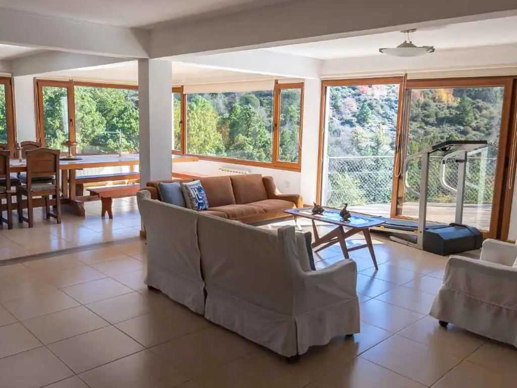 VENTA DE CASA EN PEÑON DEL AGUILA LA CUMBRECITA