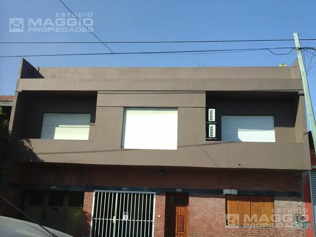 Casa PH en  Venta Ramos Mejia