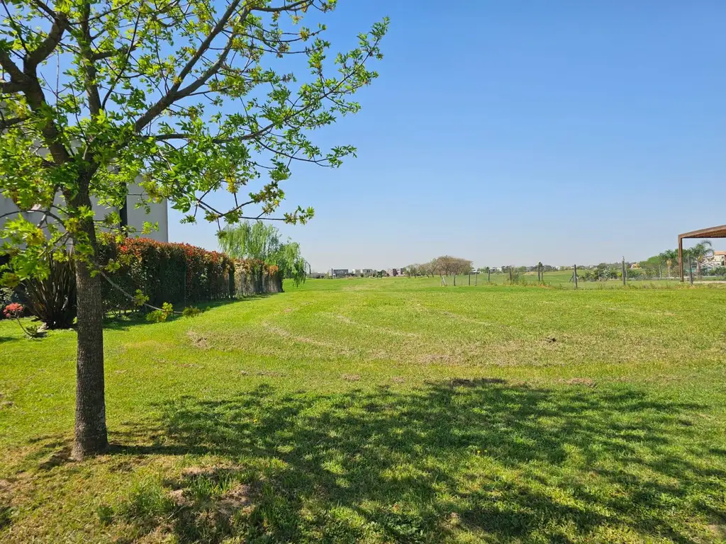 Lote 906m2 en venta en El Canton - Golf, Escobar.