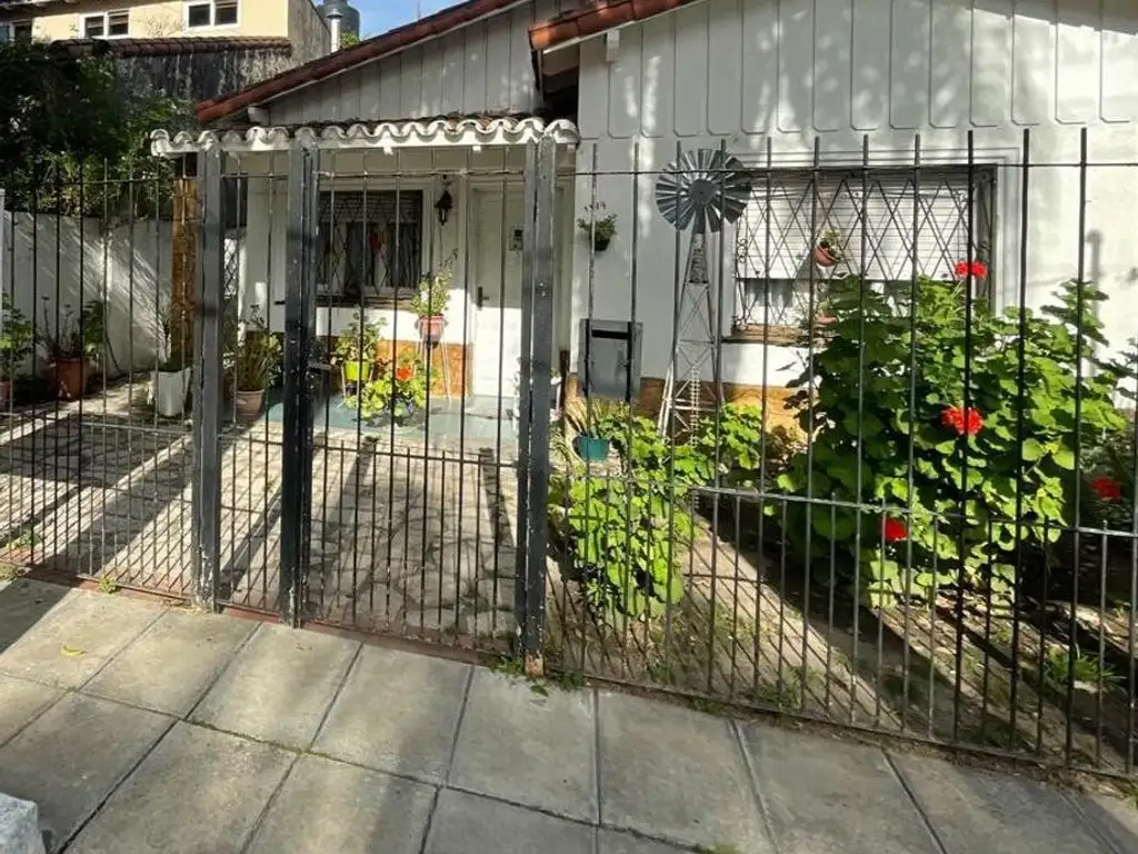 Casa en venta 3 ambientes en Ituzaingó Norte