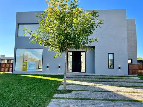 En venta casa a estrenar Haras Santa María - Foto 0