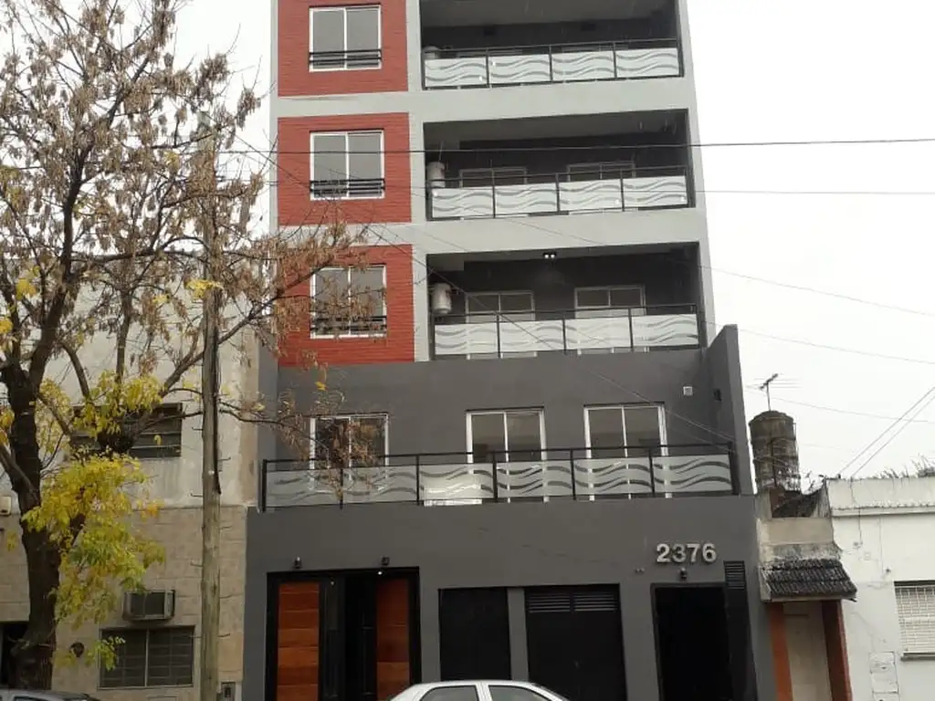 Departamento 2 ambientes con Balcón y espacio aéreo propio, a Estrenar