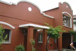 Impecable casa en Adrogué