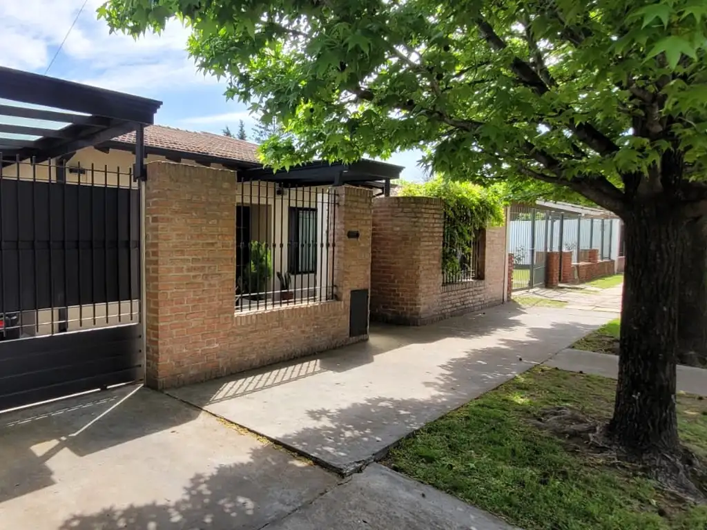 VENTA CASA CIUDAD EVITA