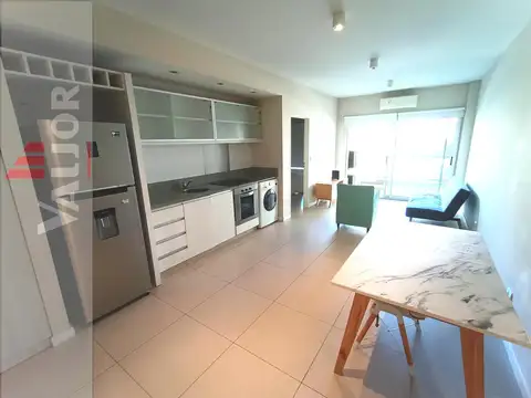 Hermoso 2 amb. al frente c/balcón - Suite c/vestidor y toilette - Amenities - Apto Credito .