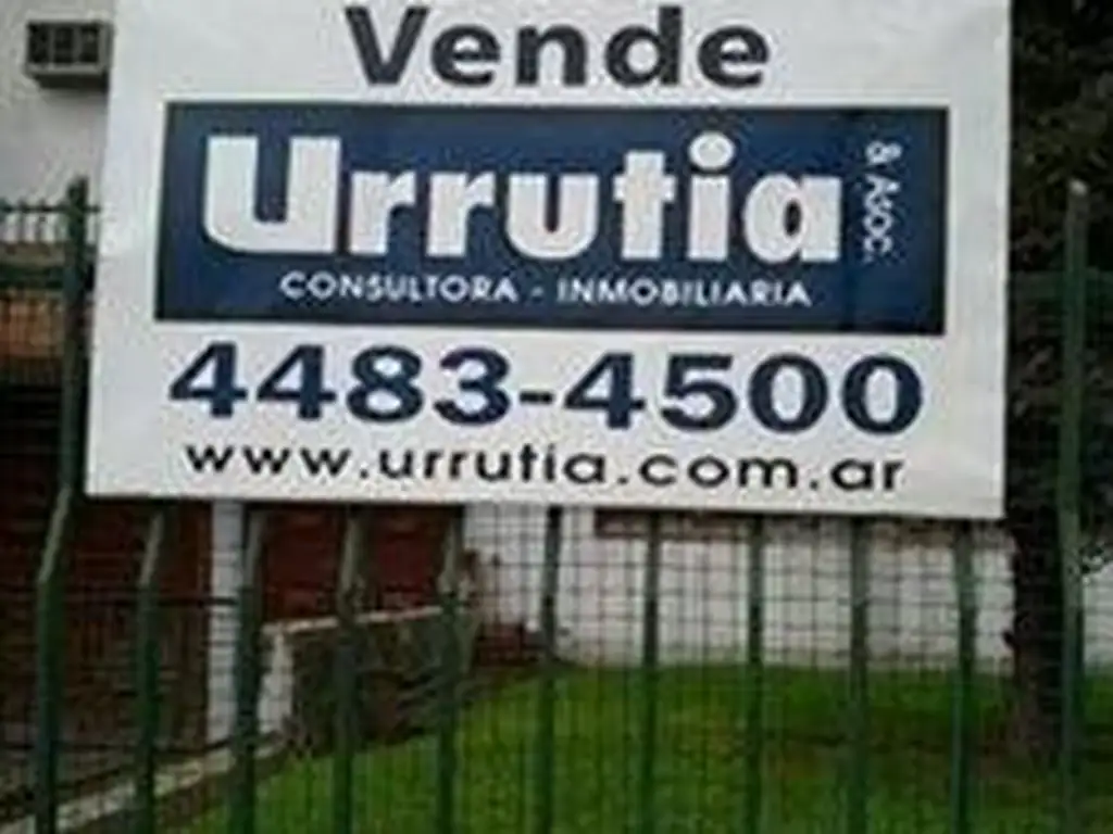 Casa uso comercial  260m² cub Lote 1.162