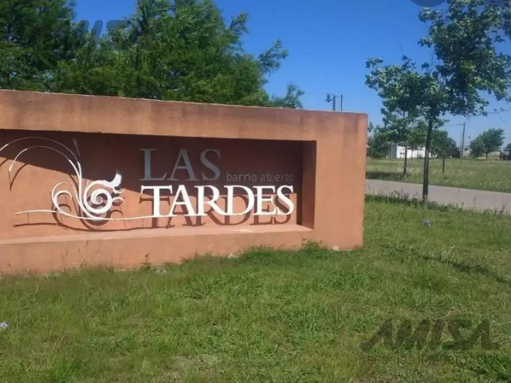 VENTA TERRENO LAS TARDES - ROLDAN