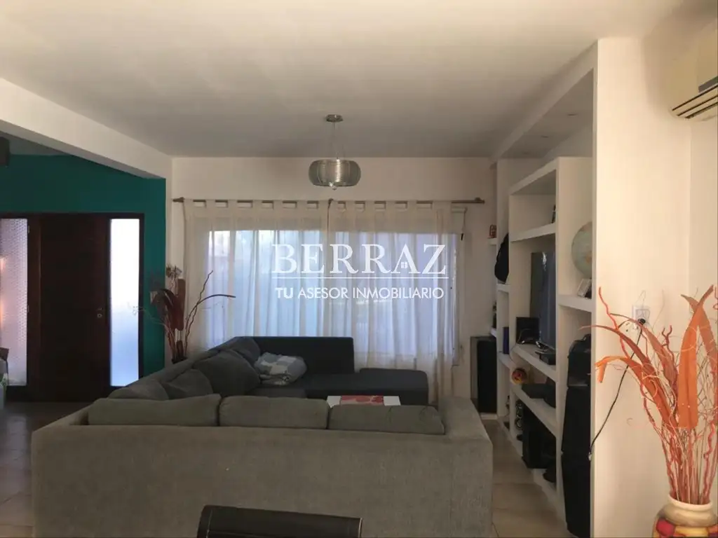 Casa venta 4 ambientes en Los Pilares Lote de 800 m2