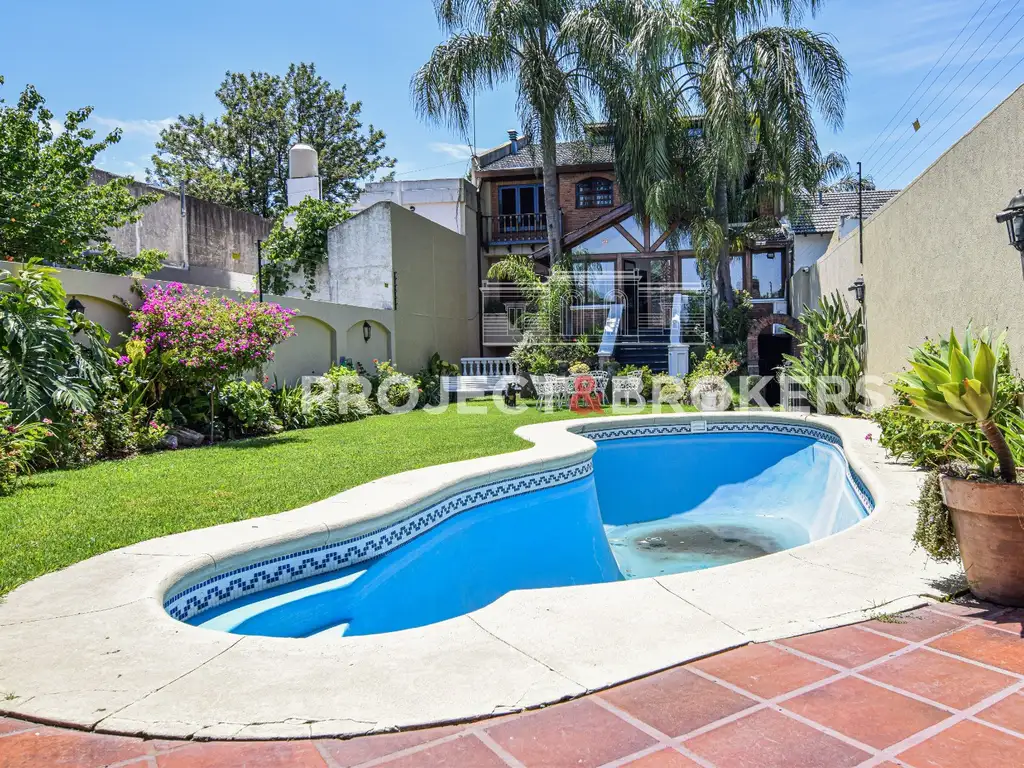 Espectacular chalet en venta en Castelar Norte