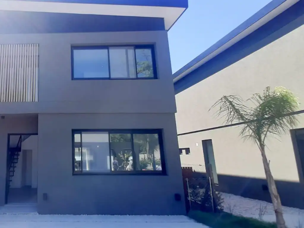 Venta Casa 4 amb. condominio privado. Gral. Pacheco, Tigre