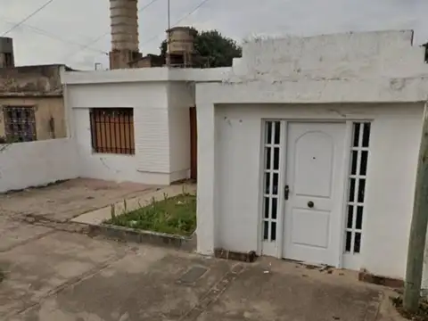 Casa a Refaccionar  2 Dormitorios San Martin Norte