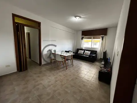 Venta Departamento de 3 Dormitorios en Villa Elisa, La Plata