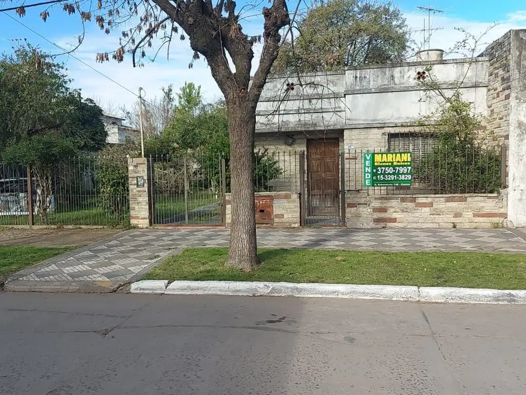 Casa - Venta - Argentina, Ezeiza - Paso de la Patria 600