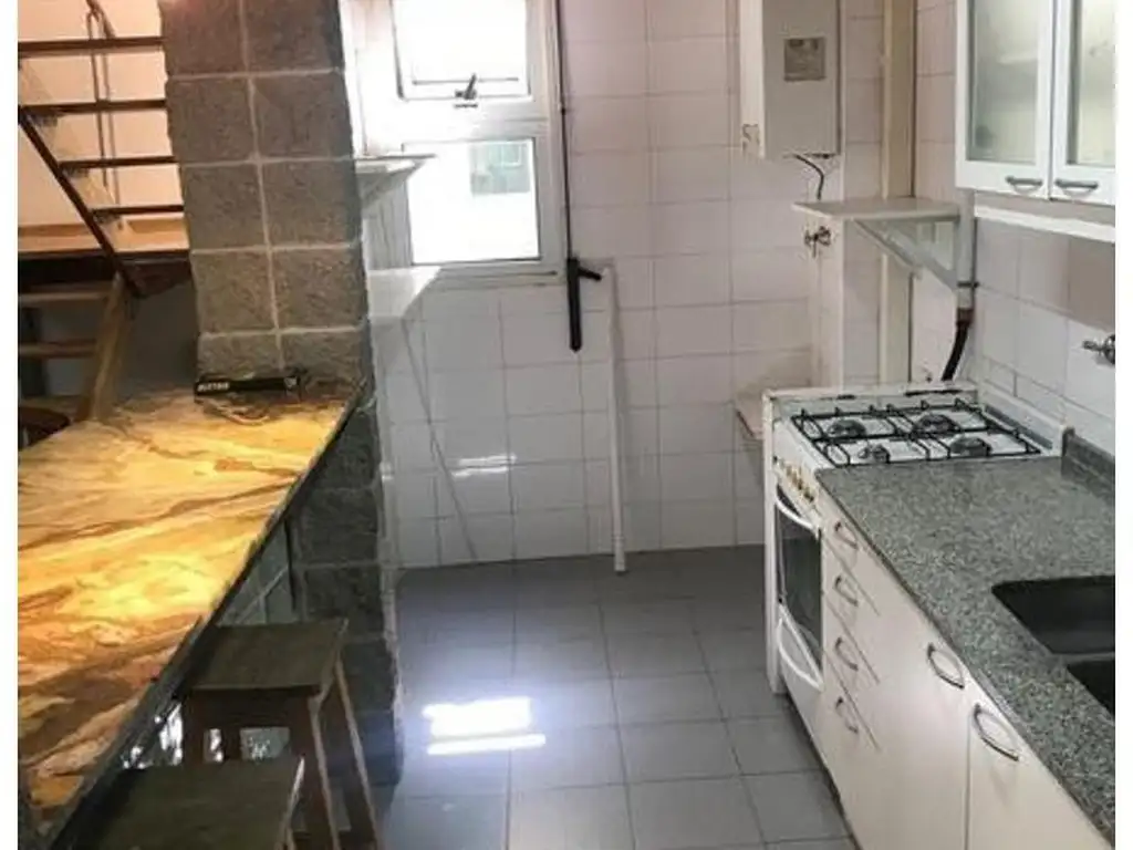 VENDE DEPARTAMENTO/OFICINA EN "LA ALGODONERA"