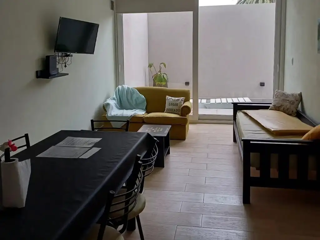 Departamento a estrenar de dos habitaciones con patio. Muy luminoso. Detalles de categoría!