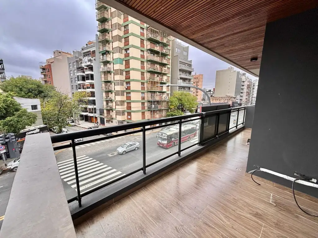 Venta Departamento 3 ambientes Liniers