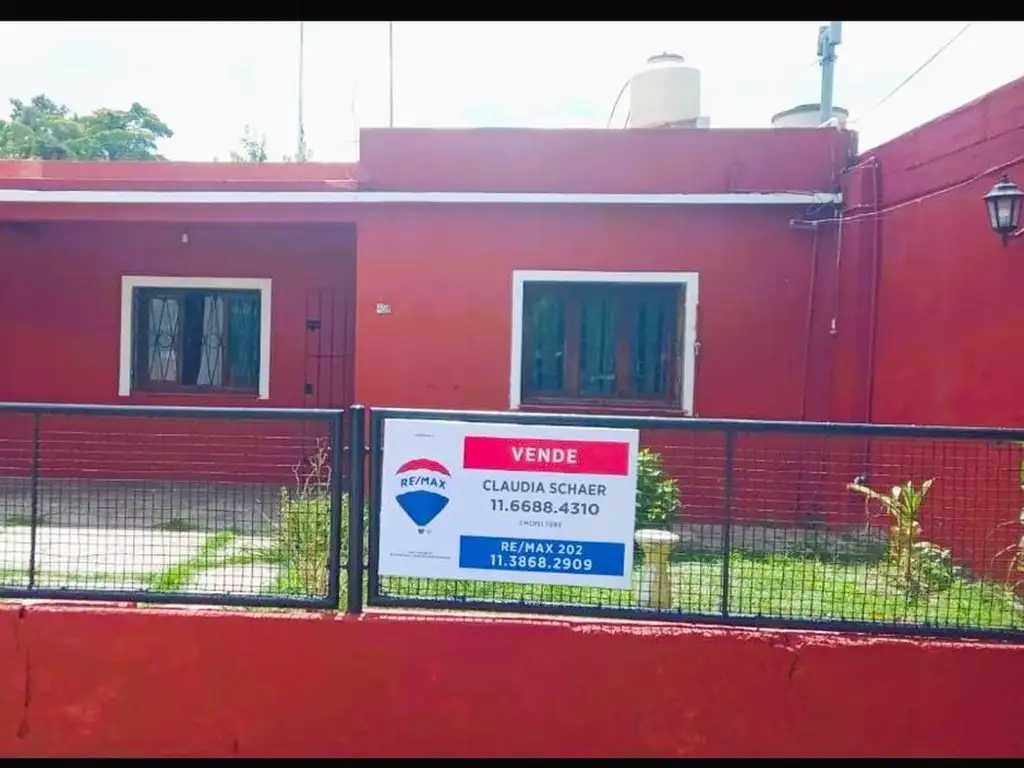 VENTA CASA 4 AMBIENTES PTE. DERQUI APTO CRÉDITO