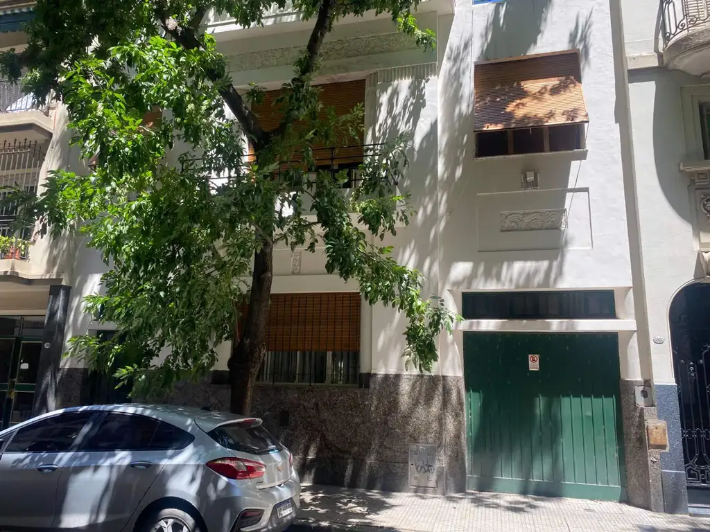 Venta Casa 8 ambientes en Almagro